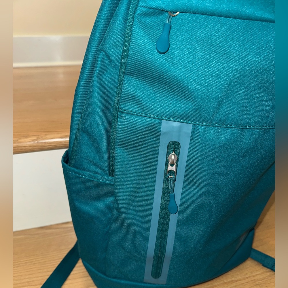 Nike Elemental Premium Men's/Women's Backpack (21L) DN2555-381 - Picture 4 of 7
